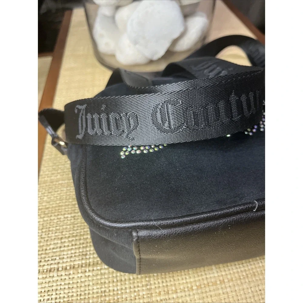 Juicy Couture Obsession Crossbody Camera Bag‎ Black Velour NWOT